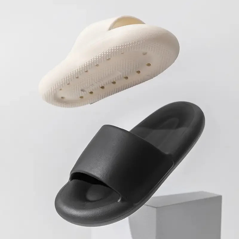 New Cloud Soft EVA Slippers Couples Home Outdoor Slipper Summer Beach Sandals Men Flip Flops Women Bedroom Thick Bottom Shoes