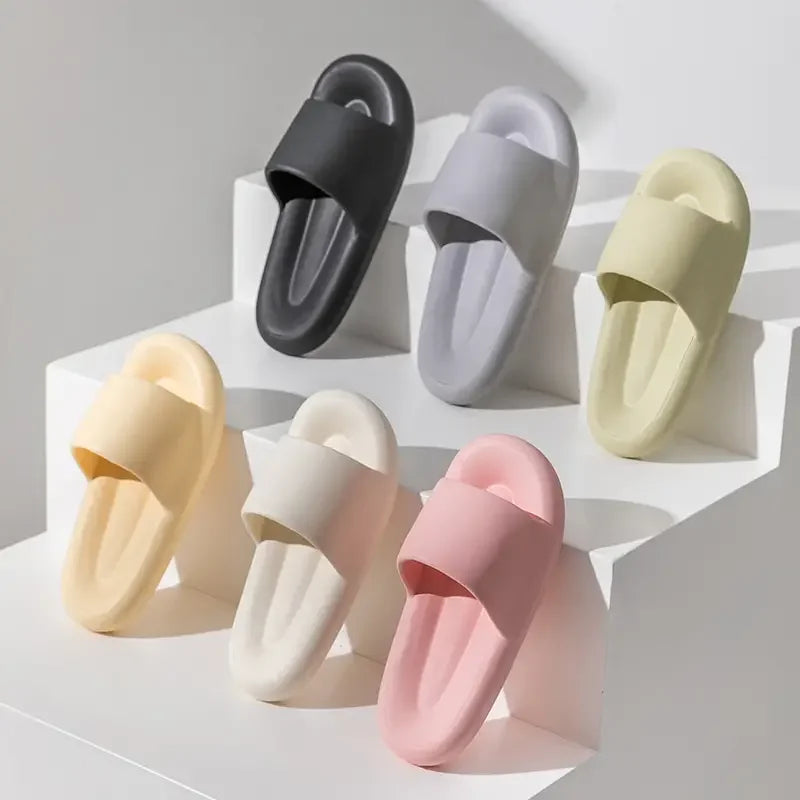 New Cloud Soft EVA Slippers Couples Home Outdoor Slipper Summer Beach Sandals Men Flip Flops Women Bedroom Thick Bottom Shoes